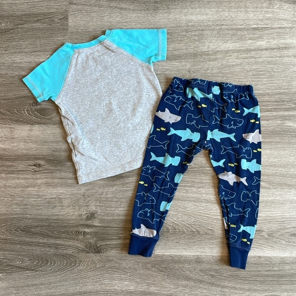 Carter's toddler boys pajama set - Picture 2 of 3